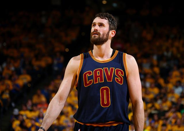 竞争激烈，本赛季英超前三轮过后仅剩3队保持不败