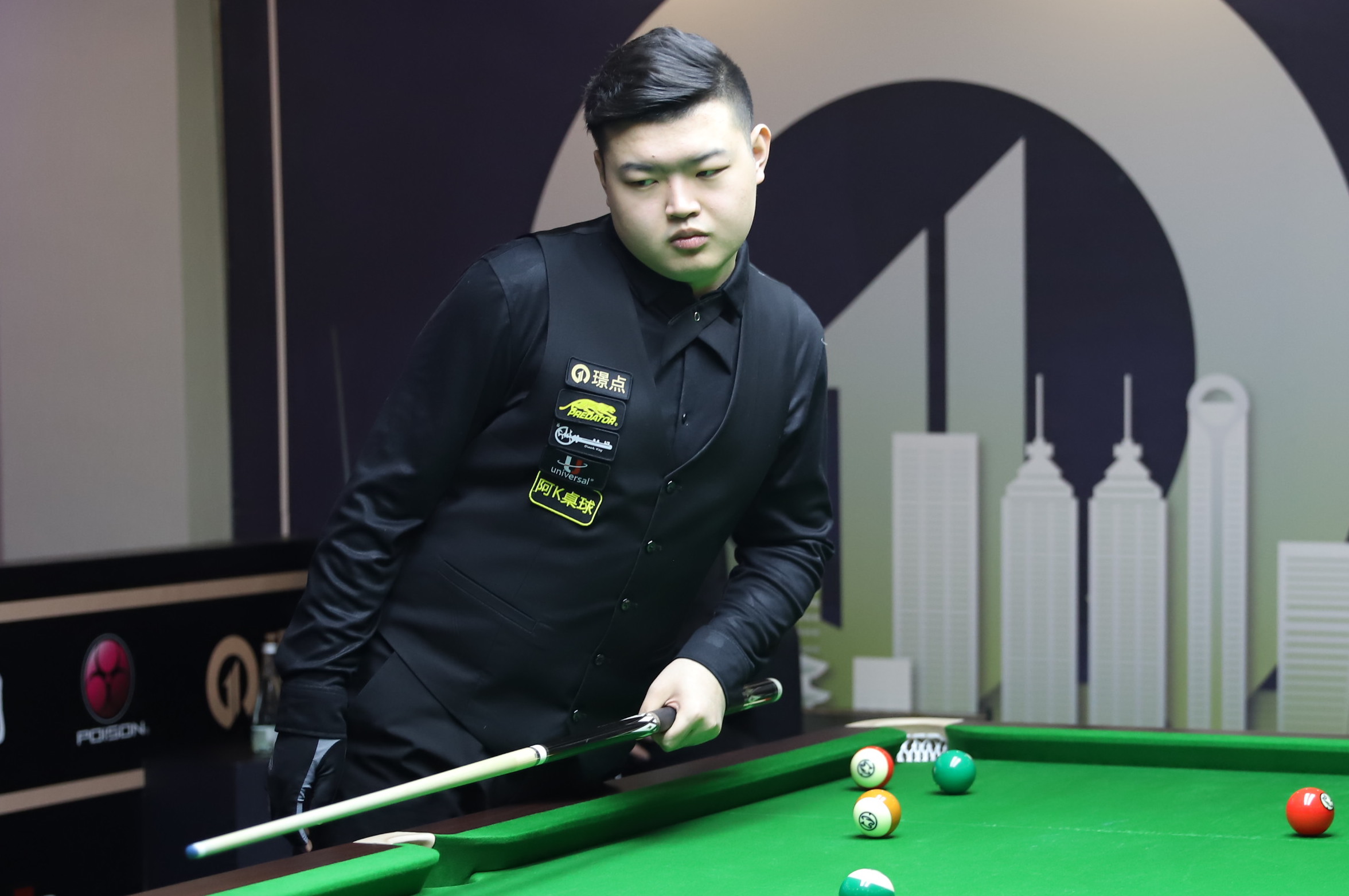 休息日刘国梁突击下队检查 队长马龙竟在勤奋加练.