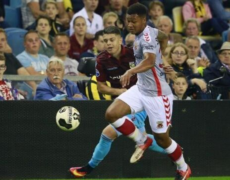 抑制了对手 抑制了对手